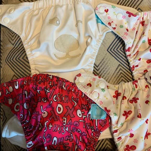 8 Charlie banana cloth diapers - Picture 2 of 6